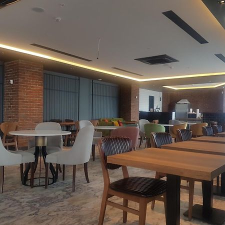 Dizayn Hotel Istambul Exterior foto
